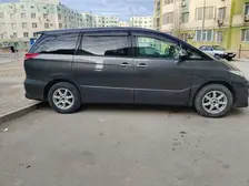 Toyota Estima, 2008