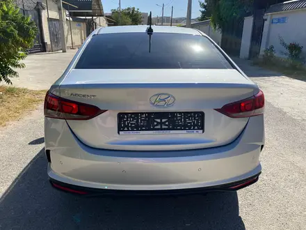 Hyundai Accent 2021 года за 7 200 000 тг. в Шымкент – фото 5