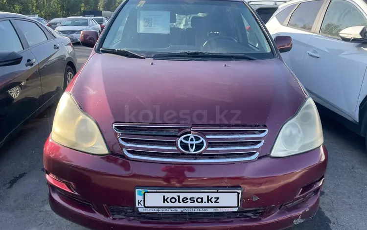 Toyota Avensis Verso 2004 года за 2 887 300 тг. в Алматы