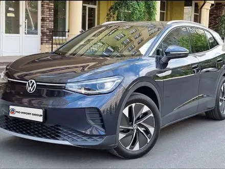 Volkswagen ID.4 Pure+ 2023 года за 16 470 000 тг. в Алматы