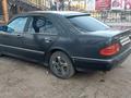 Mercedes-Benz E 200 1995 годаүшін1 900 000 тг. в Семей – фото 4