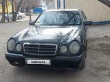 Mercedes-Benz E 200 1995 годаүшін1 900 000 тг. в Семей – фото 5