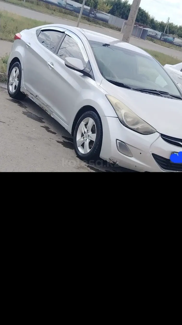 Hyundai Avante, 2011
