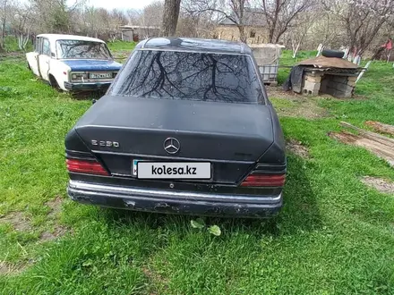 Mercedes-Benz E 230 1992 года за 650 000 тг. в Шымкент – фото 2
