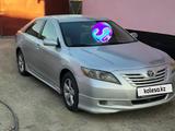 Toyota Camry 2006 годаүшін5 500 000 тг. в Айтеке би