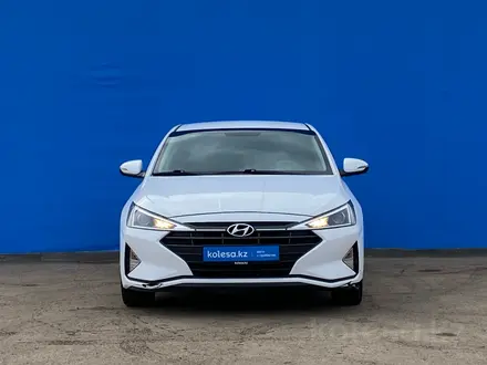 Hyundai Elantra 2019 года за 8 770 000 тг. в Алматы – фото 2