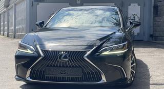 Lexus ES 250 2018 года за 18 700 000 тг. в Алматы