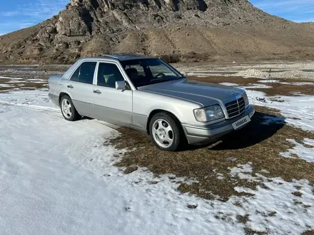 Mercedes-Benz E 280 1993 года за 4 000 000 тг. в Шымкент – фото 7