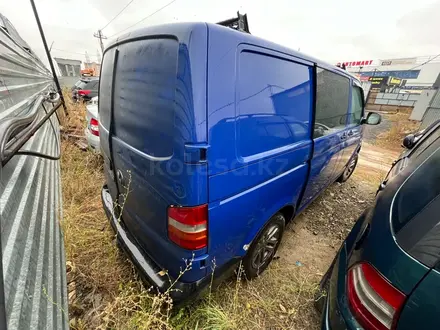 Volkswagen Transporter 2007 года за 3 892 150 тг. в Астана – фото 2