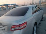 Toyota Camry 2011 годаүшін4 900 000 тг. в Атырау – фото 2