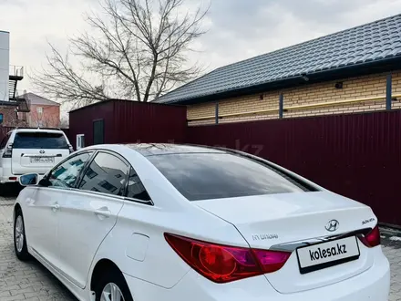 Hyundai Sonata 2012 года за 5 800 000 тг. в Актобе – фото 6