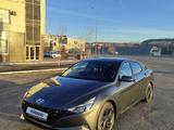 Hyundai Elantra 2022 года за 9 500 000 тг. в Уральск – фото 3