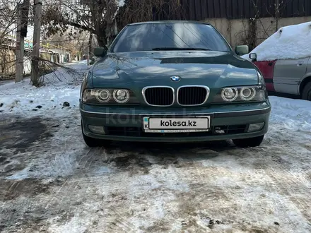 BMW 528 1997 года за 3 150 000 тг. в Алматы – фото 4