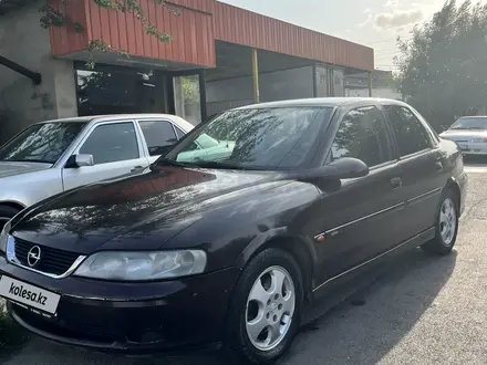 Opel Vectra 2001 года за 1 500 000 тг. в Шымкент – фото 2