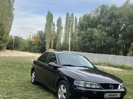 Opel Vectra 2001 года за 1 500 000 тг. в Шымкент – фото 4