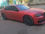 Chrysler 300C 2012 годаүшін11 000 000 тг. в Жезказган – фото 2