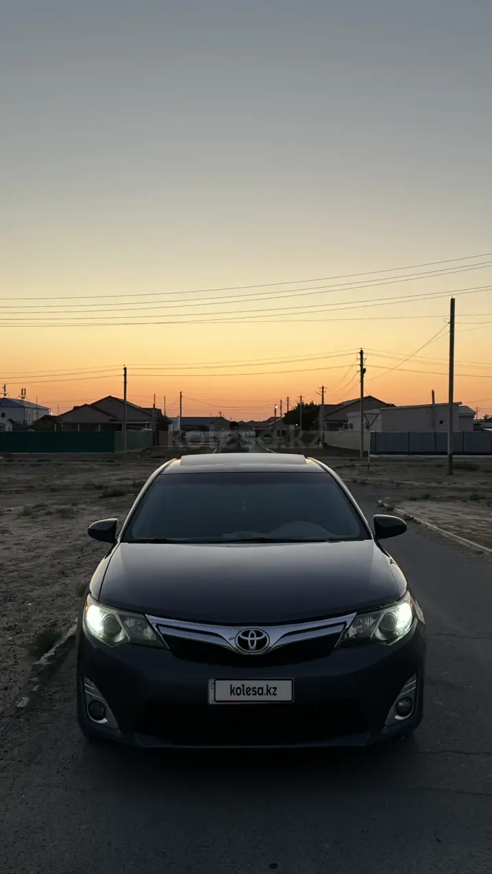 Toyota Camry, 2012