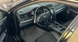 Toyota Camry 2016 года за 6 500 000 тг. в Актау – фото 2