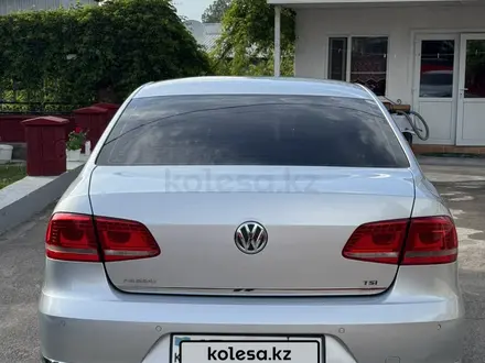 Volkswagen Passat 2013 года за 7 000 000 тг. в Алматы