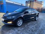 Volkswagen Polo 2016 года за 6 700 000 тг. в Караганда – фото 3