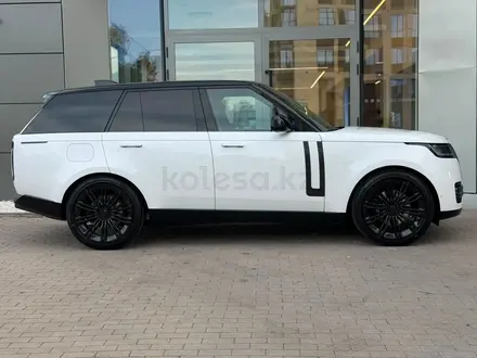 Land Rover Range Rover SE 2026 года за 107 076 000 тг. в Алматы – фото 6