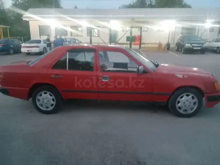 Mercedes-Benz E 230 1989 года за 550 000 тг. в Алматы – фото 3