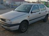 Volkswagen Vento 1993 года за 1 300 000 тг. в Актобе – фото 5