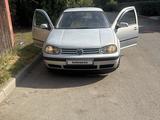 Volkswagen Golf 1998 годаүшін1 500 000 тг. в Алматы