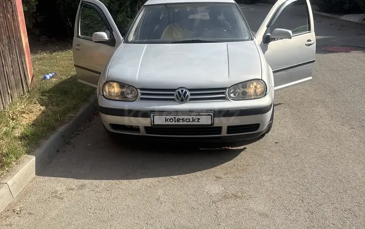 Volkswagen Golf 1998 года за 1 500 000 тг. в Алматы