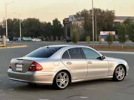 Mercedes-Benz E 320 2002 года за 5 600 000 тг. в Актобе – фото 4