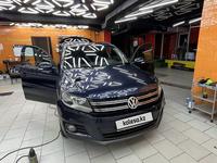 Volkswagen Tiguan 2015 года за 6 700 000 тг. в Астана