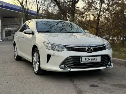 Toyota Camry 2014 года за 10 000 000 тг. в Алматы