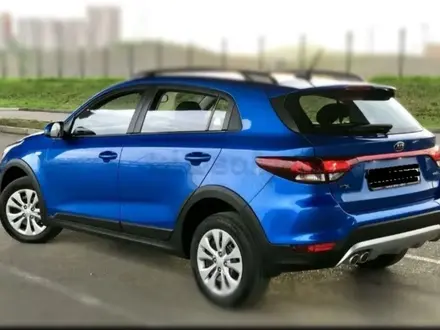 Kia Rio X-Line 2019 года за 7 700 000 тг. в Караганда – фото 2