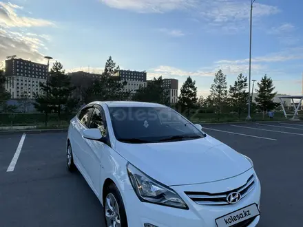 Hyundai Accent 2015 года за 5 000 000 тг. в Астана – фото 2