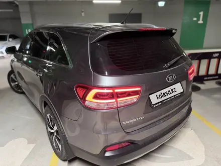 Kia Sorento 2015 года за 10 000 000 тг. в Астана – фото 6