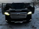 Toyota Land Cruiser 2022 года за 60 000 000 тг. в Усть-Каменогорск