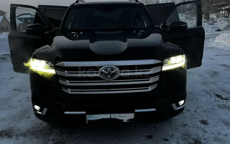 Toyota Land Cruiser 2022 года за 60 000 000 тг. в Усть-Каменогорск