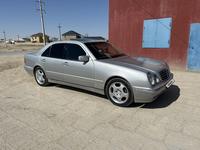 Mercedes-Benz E 320 2000 года за 3 600 000 тг. в Жанаозен