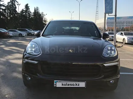 Porsche Cayenne 2015 года за 22 500 000 тг. в Алматы – фото 14