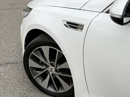 Kia K5 2015 года за 8 950 000 тг. в Алматы – фото 15