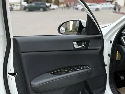 Kia K5 2015 года за 8 950 000 тг. в Алматы – фото 18