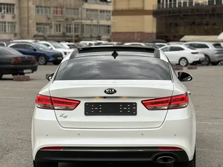 Kia K5 2015 года за 8 950 000 тг. в Алматы – фото 9