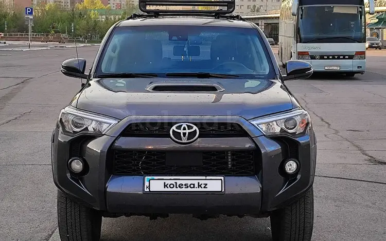 Toyota 4Runner 2021 годаүшін25 500 000 тг. в Астана