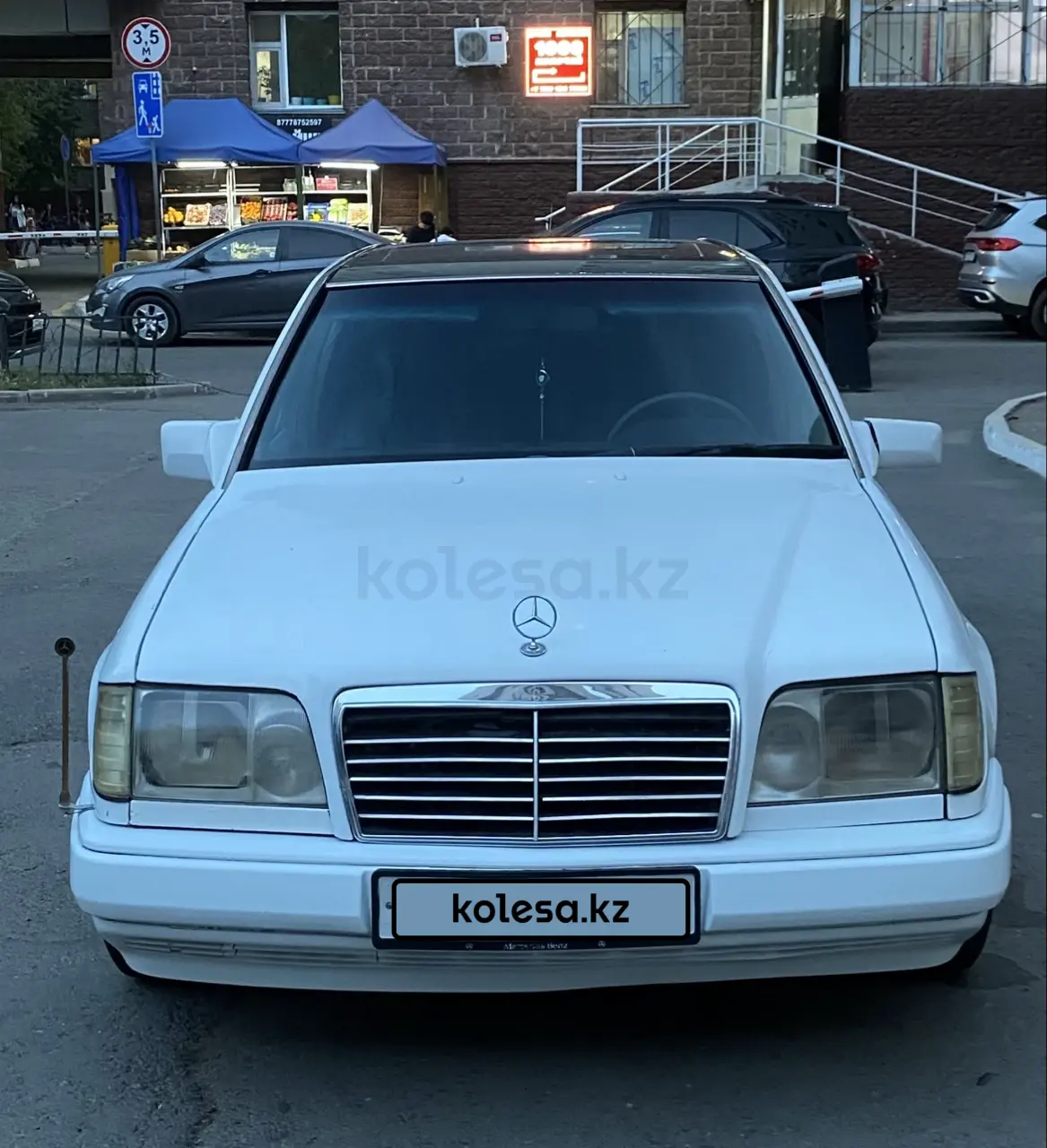 Mercedes-Benz E-Class, 1992