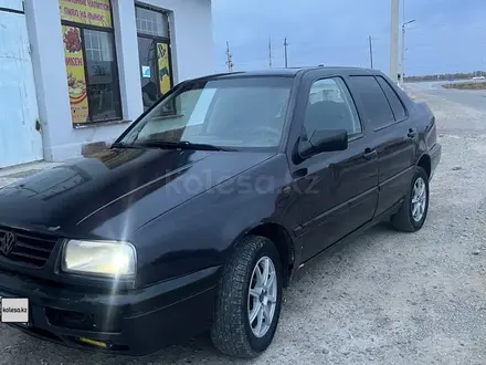 Volkswagen Vento 1993 года за 1 000 000 тг. в Алматы – фото 6