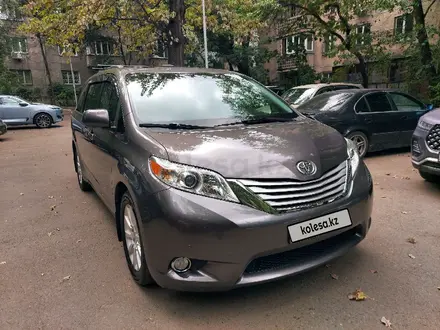 Toyota Sienna 2014 года за 14 700 000 тг. в Алматы – фото 4