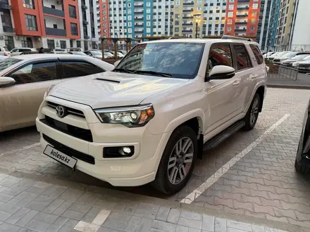 Toyota 4Runner 2022 года за 28 000 000 тг. в Алматы – фото 3