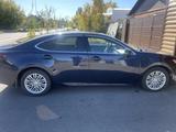 Lexus ES 200 2016 годаүшін10 500 000 тг. в Астана – фото 2