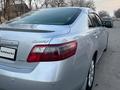 Toyota Camry 2007 года за 6 500 000 тг. в Тараз – фото 2