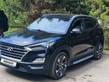Hyundai Santa Fe 2018 года за 12 500 000 тг. в Усть-Каменогорск